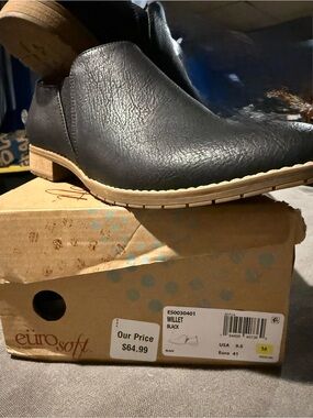 Willet Black Women’s Casual Slip-On Shoes